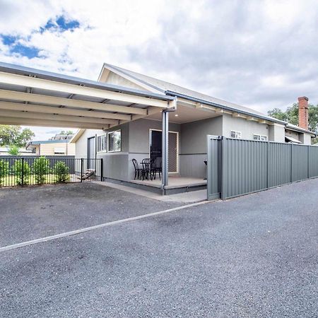 Villa South Dubbo Hideaway - Pet Friendly Esterno foto