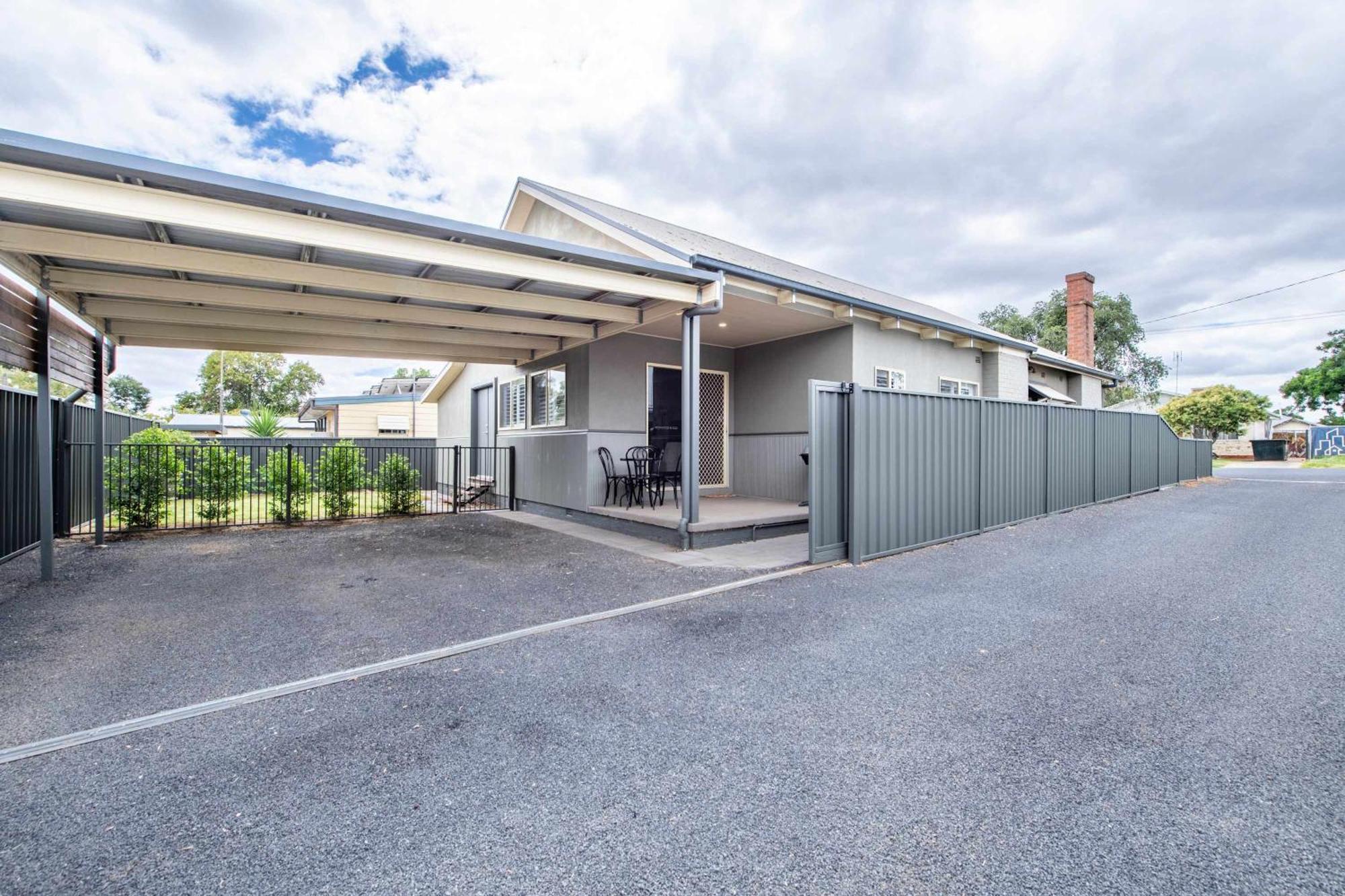 Villa South Dubbo Hideaway - Pet Friendly Esterno foto