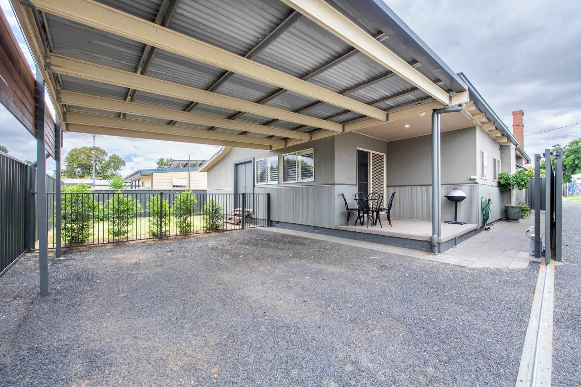 Villa South Dubbo Hideaway - Pet Friendly Esterno foto